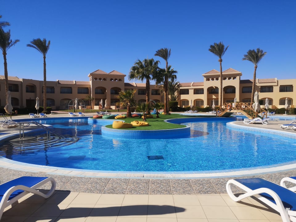 Pool Cleopatra Luxury Resort Makadi Bay