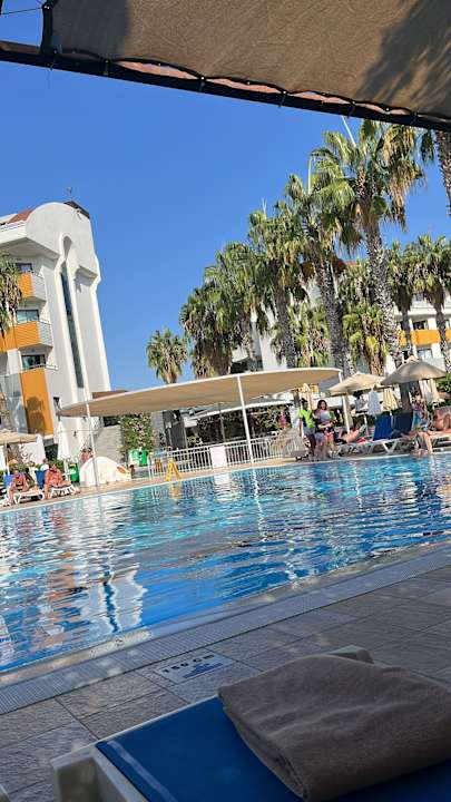 Pool Hane Family Resort