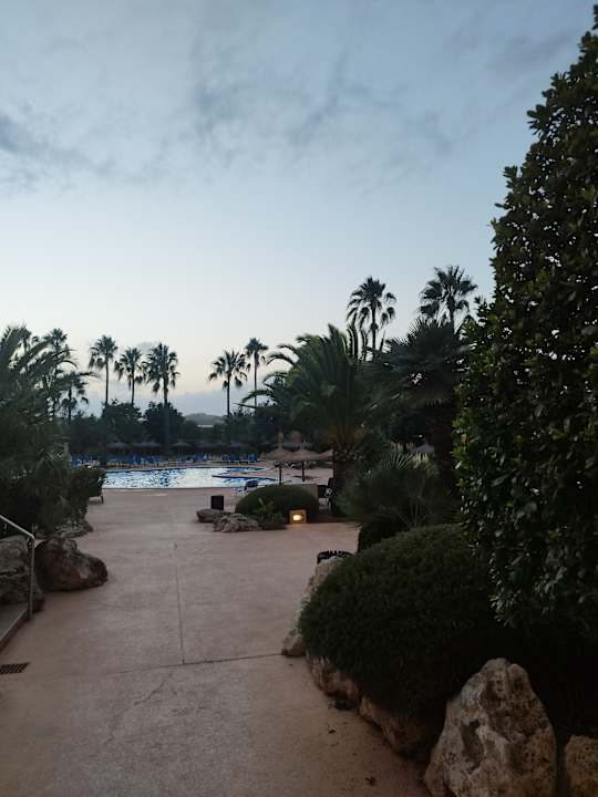 Gartenanlage Garbí Cala Millor