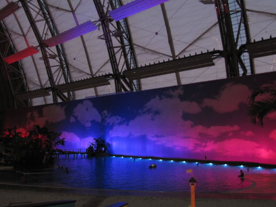 Nachts Tropical Islands Resort