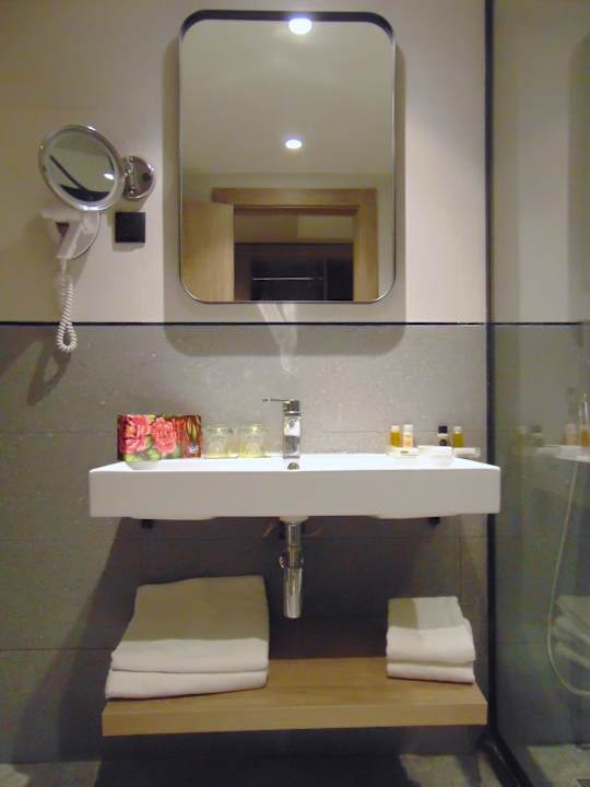 Zimmer Hotel Golden Tulip El Mechtel