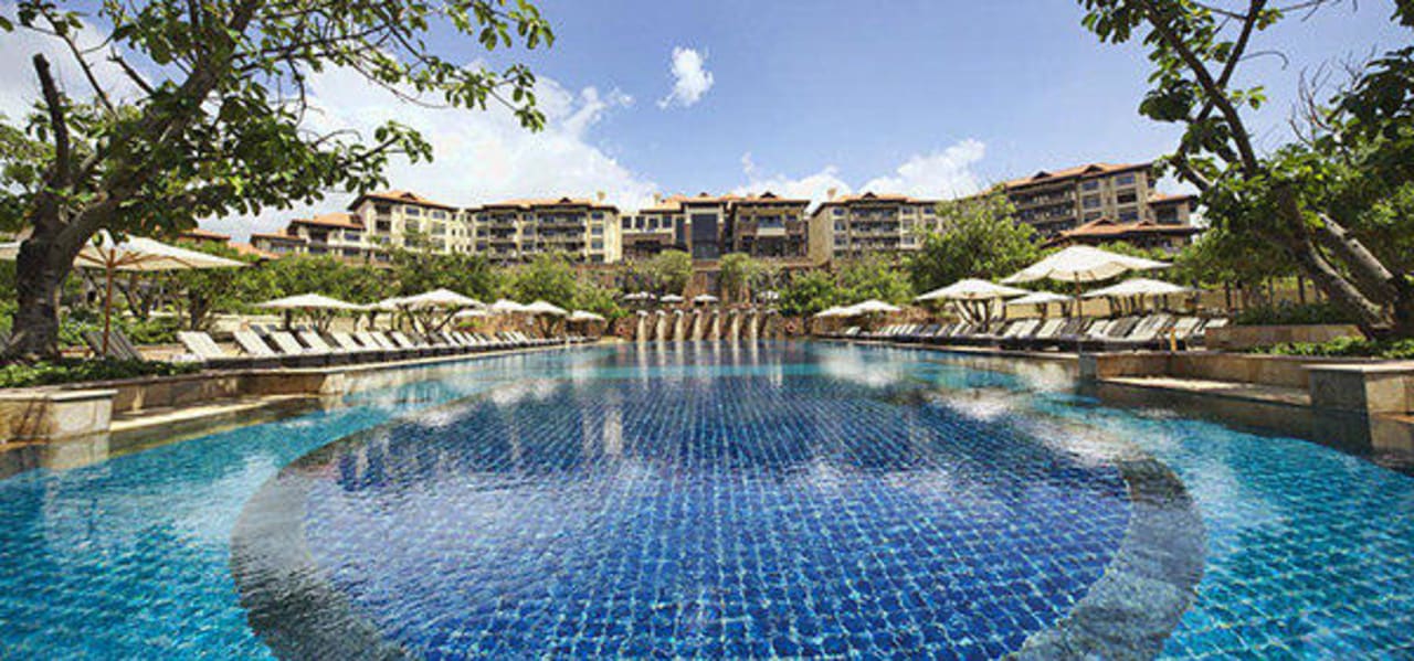 Main pool Fairmont Zimbali Resort