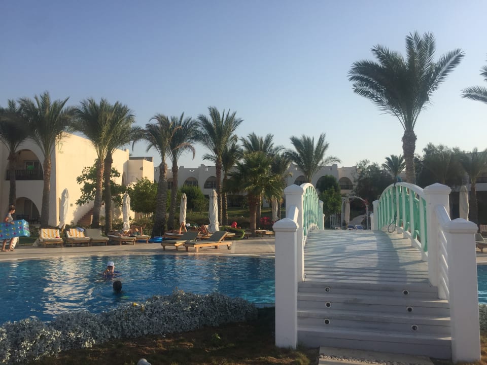 Pool Hilton Marsa Alam Nubian Resort