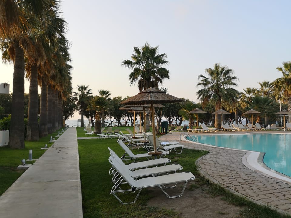 Außenansicht TUI KIDS CLUB Alex Beach