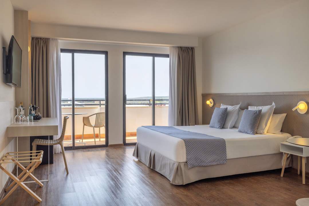 Zimmer Alua Calas de Mallorca Resort