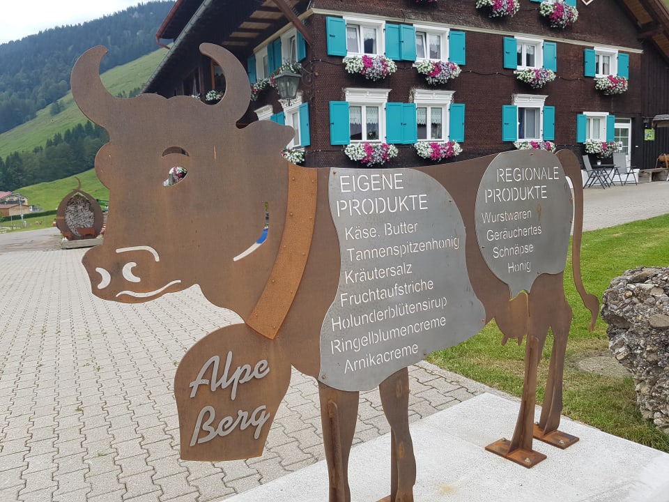 Die Kuh... Bauernhof Bim schwarza Stürar