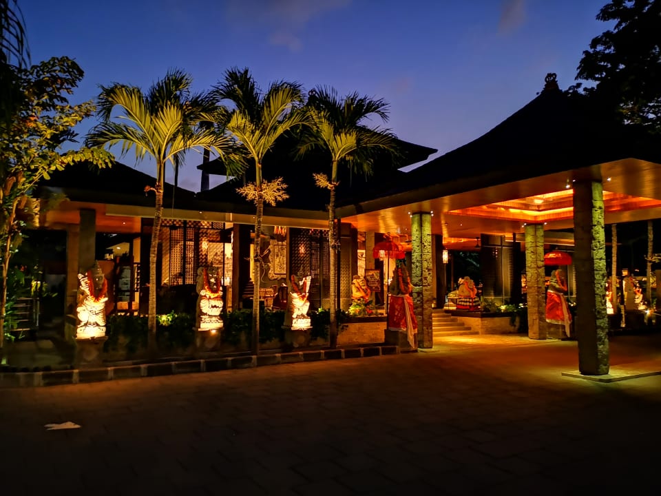 Lobby Bali Mandira Beach Resort & Spa