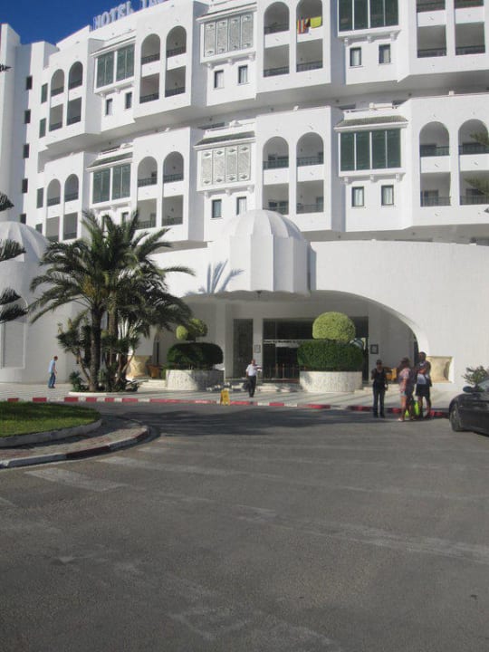 Aussenansicht Hotel Tej Marhaba