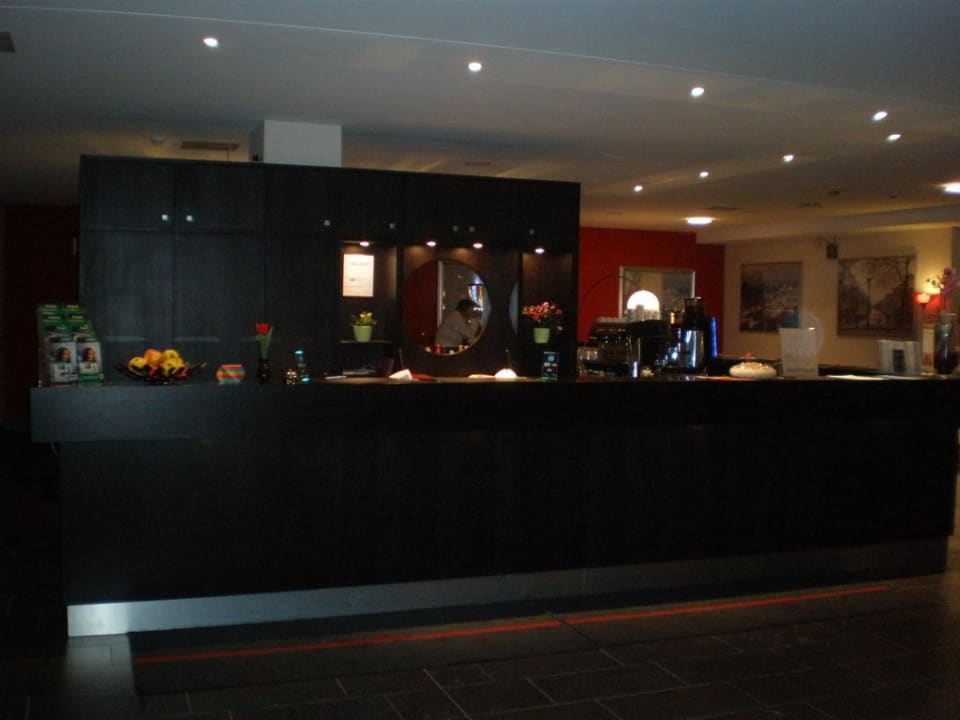 Rezeption Friendly Cityhotel Oktopus