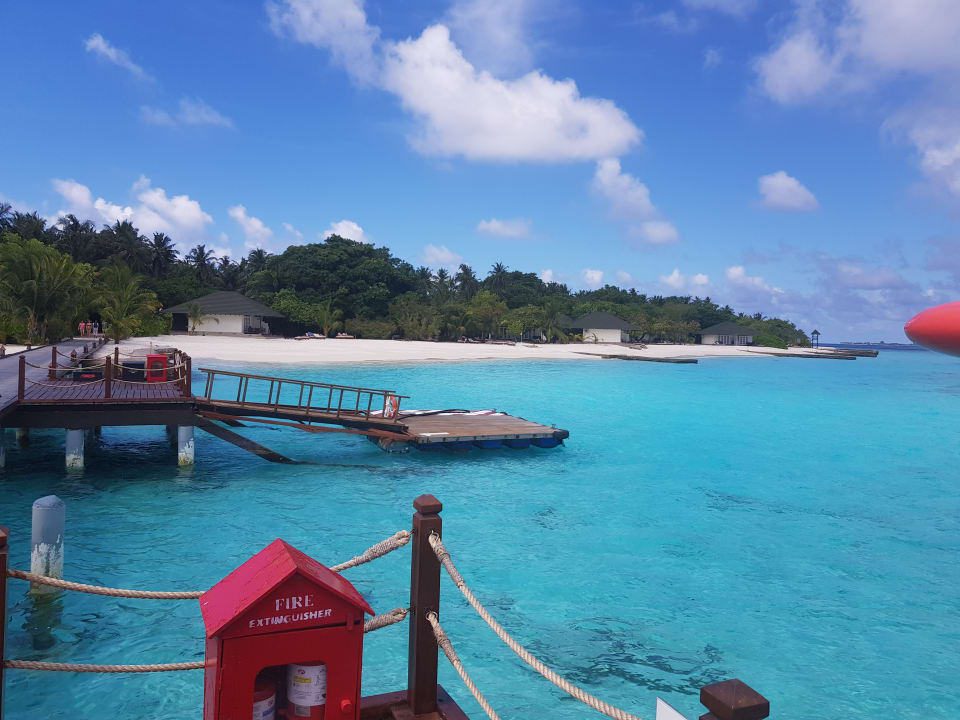 Blick auf die Insel  Adaaran Select Meedhupparu Island Resort - Premium All Inclusive