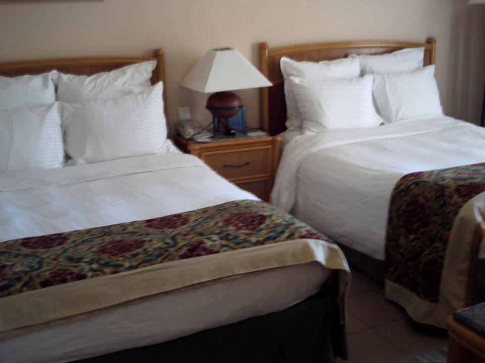 Zwei Einzelbetten, je 1,40m  breit Marriott Hurghada Beach Resort