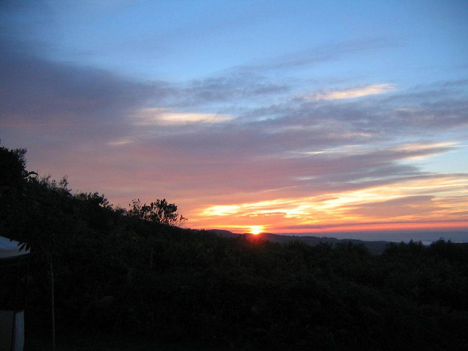Amanece en la sayuela Hotel La Sayuela B&B