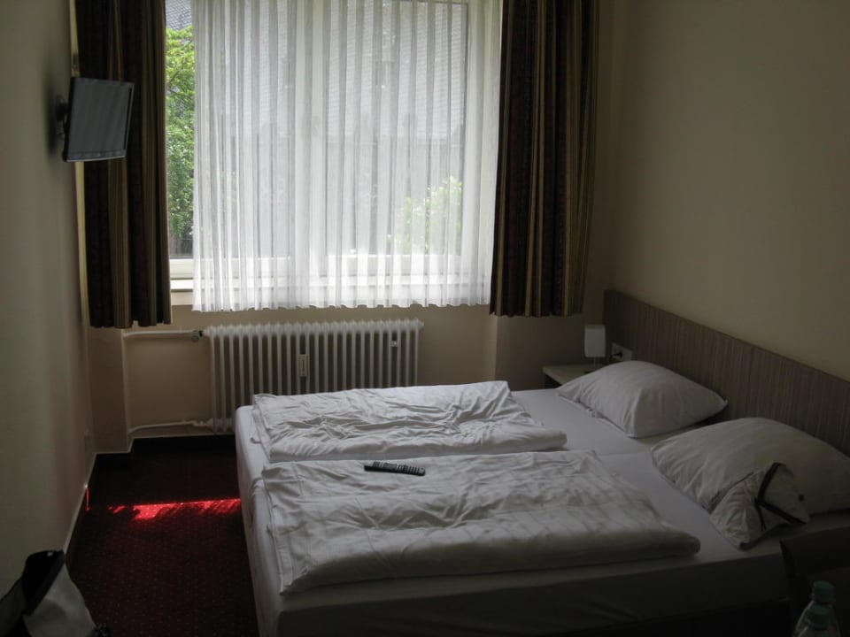 Doppelbett Hotel Madeleine