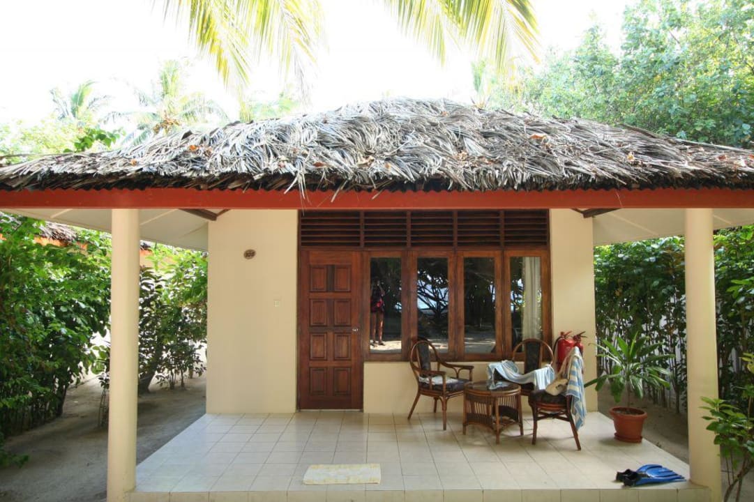Bungalow 100 Vilamendhoo Island Resort & Spa
