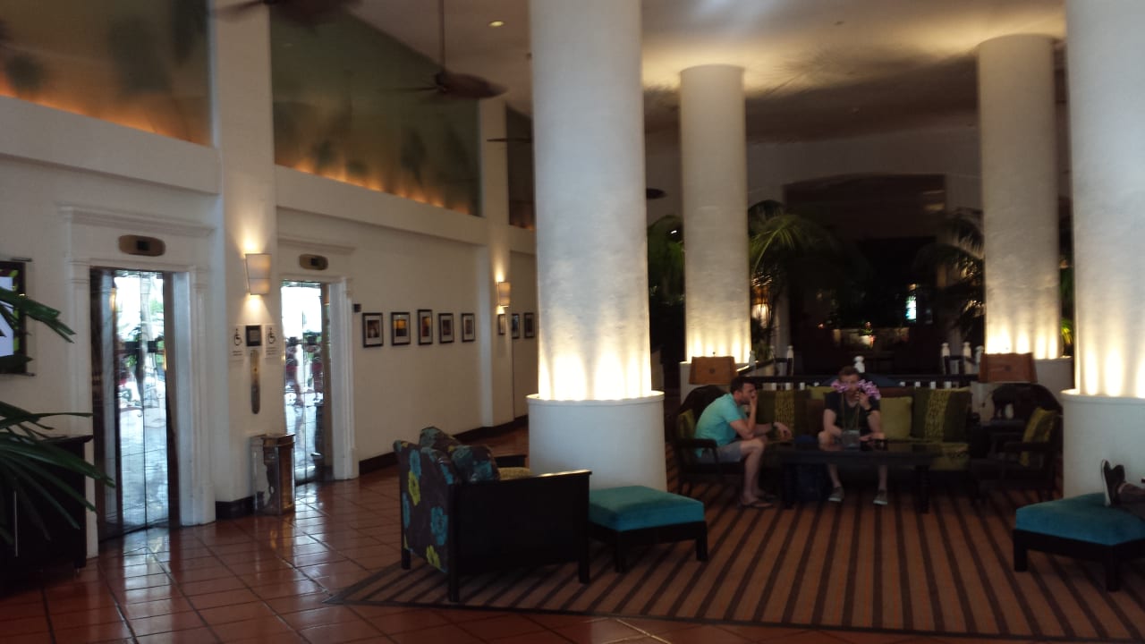 Lobby The Palms Hotel & Spa