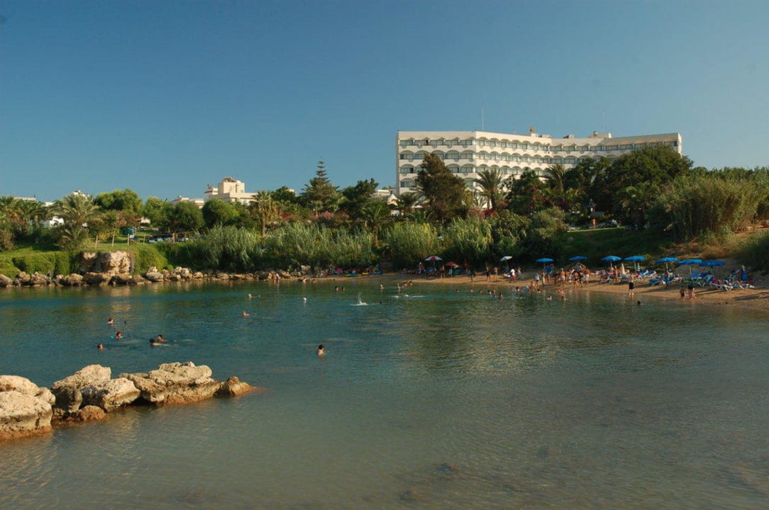 Hotelová pláž Crystal Springs Beach Hotel