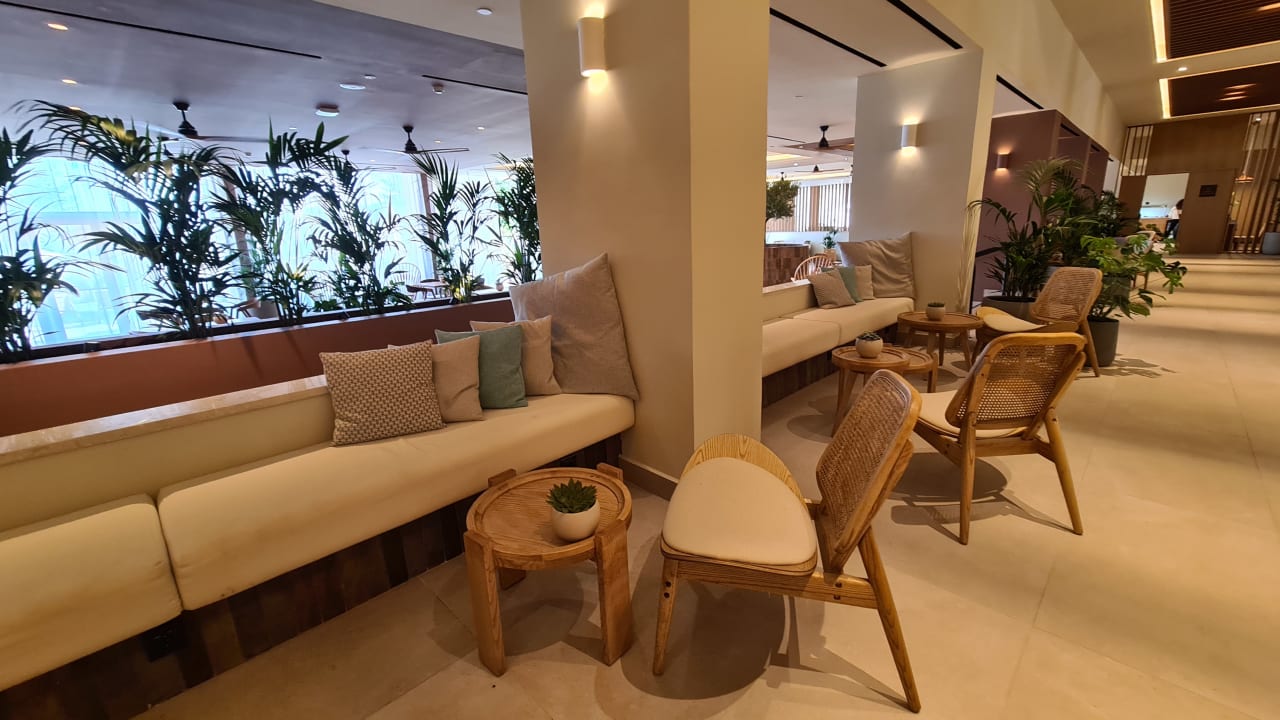 Lobby Domes Aulūs Zante, Autograph Collection