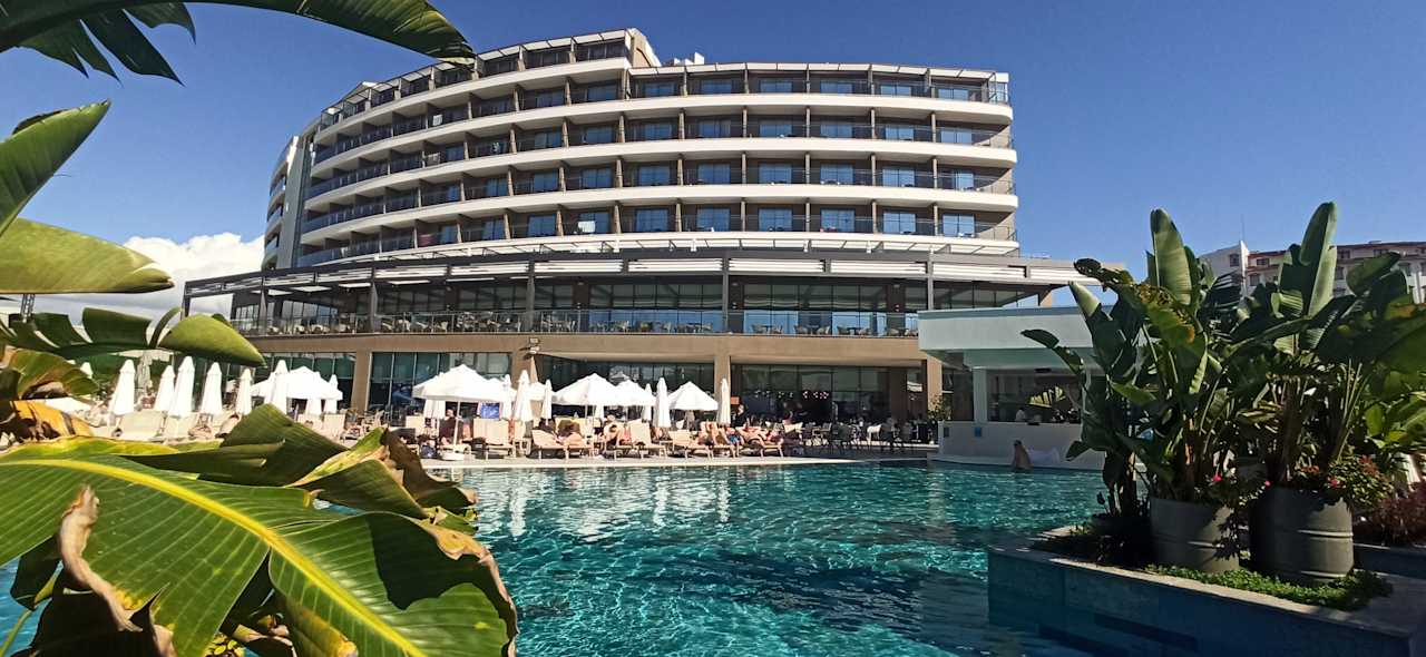 Pool Side Stella Elite Resort & Spa