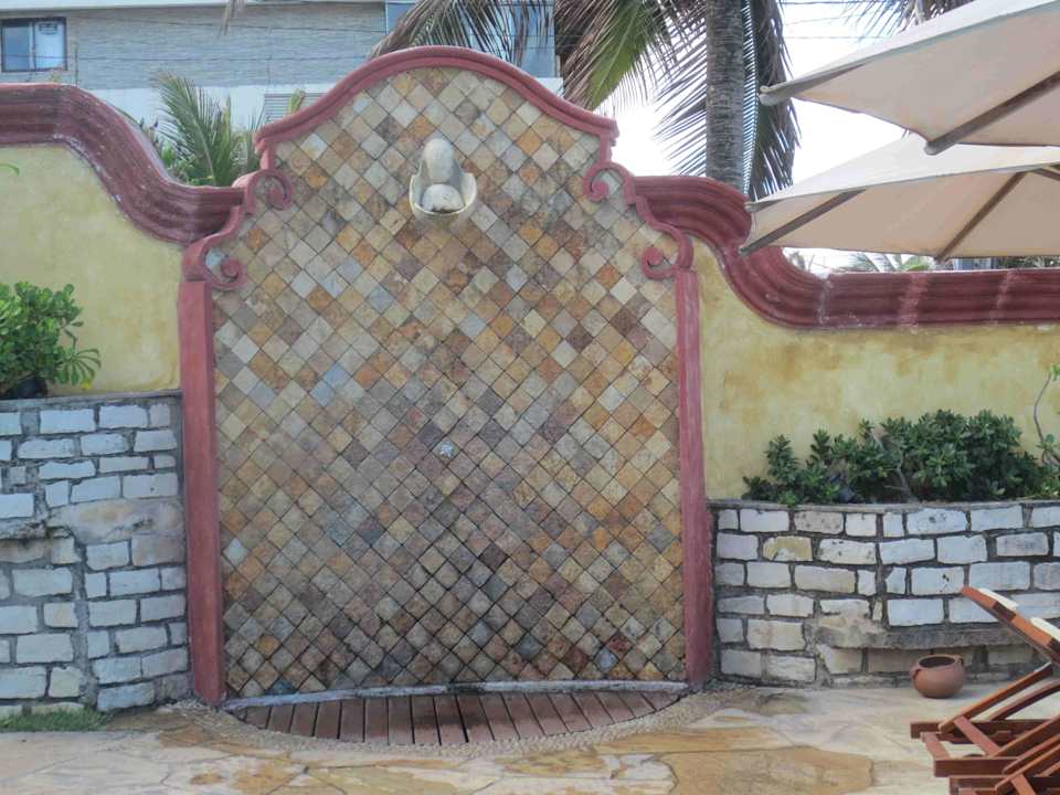 Interessante Dusche Hotel Manary Praia