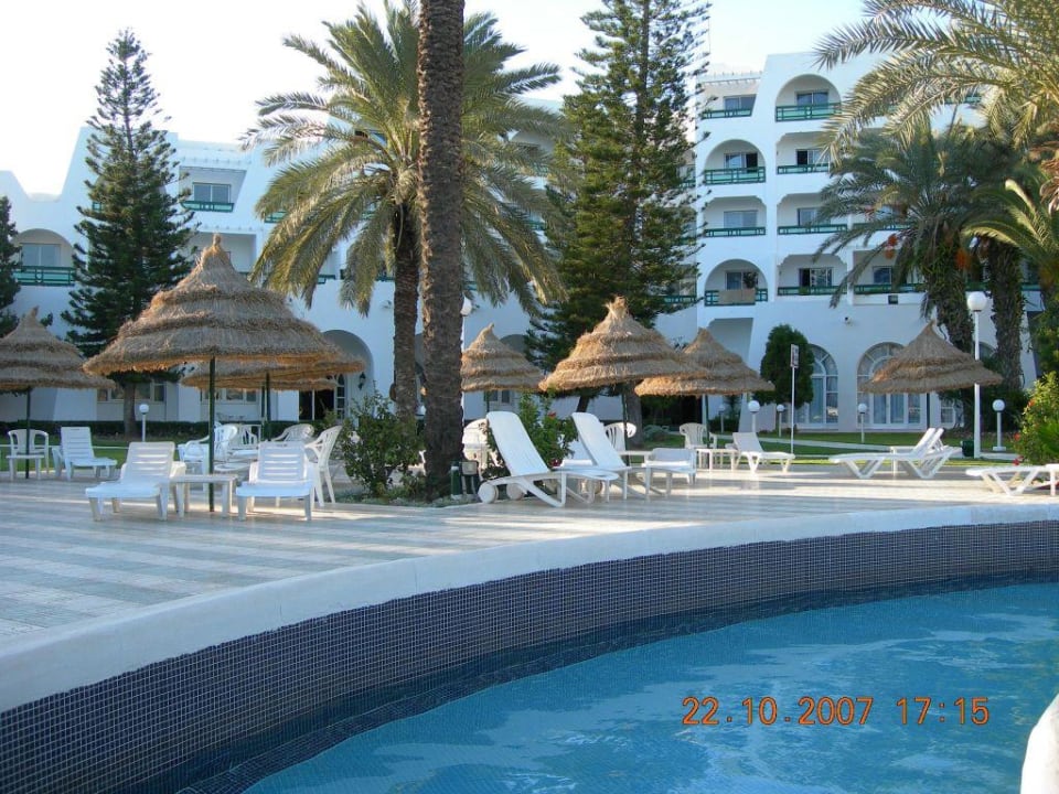 Basen i pokoje marhaba beach Hotel Marhaba Club