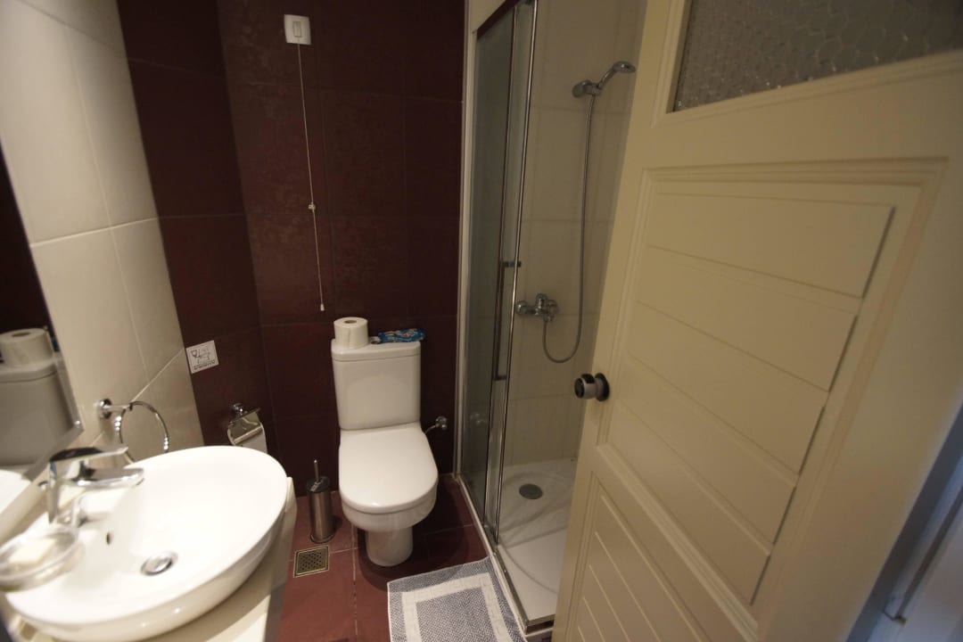 Dusche Toilette Elena Beach Hotel