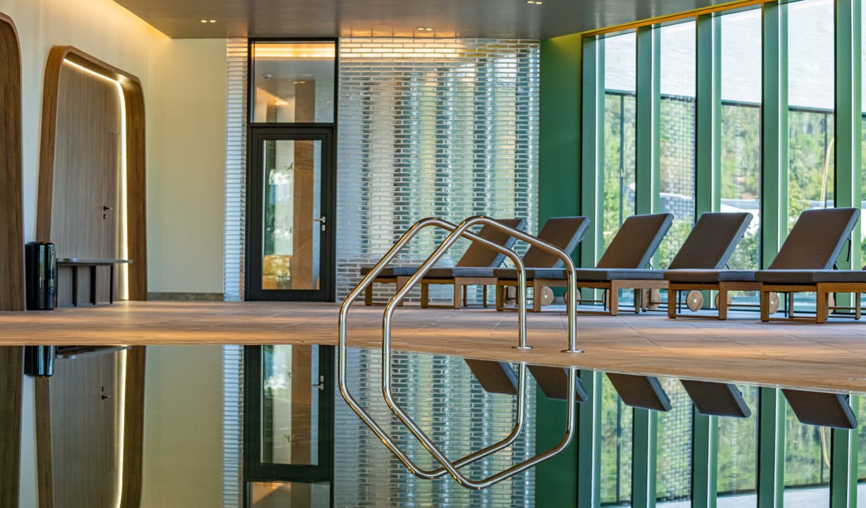 Pool HVD Reina del Mar