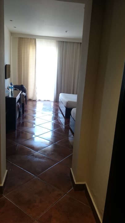 Zimmer Three Corners Sea Beach Resort