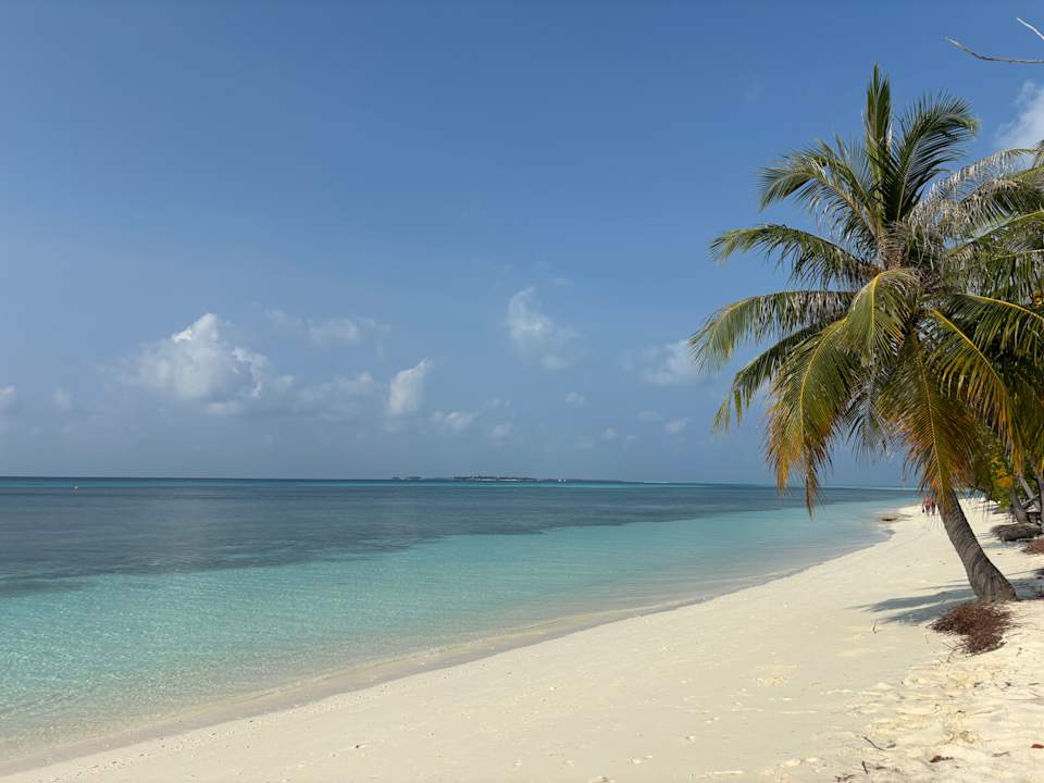 Strand Kuredu Island Resort & Spa
