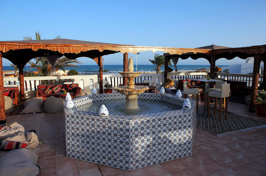 Café Moro und das Meer ROBINSON DJERBA BAHIYA