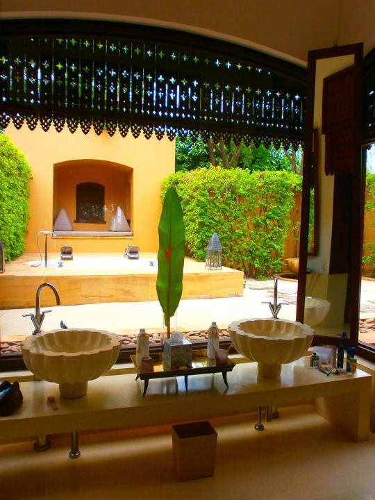 Bad Phulay Bay, a Ritz Carlton Reserve