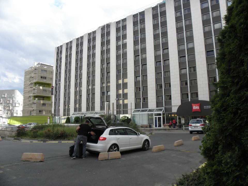 Vorderfront ibis Paris 17 Clichy Batignolles