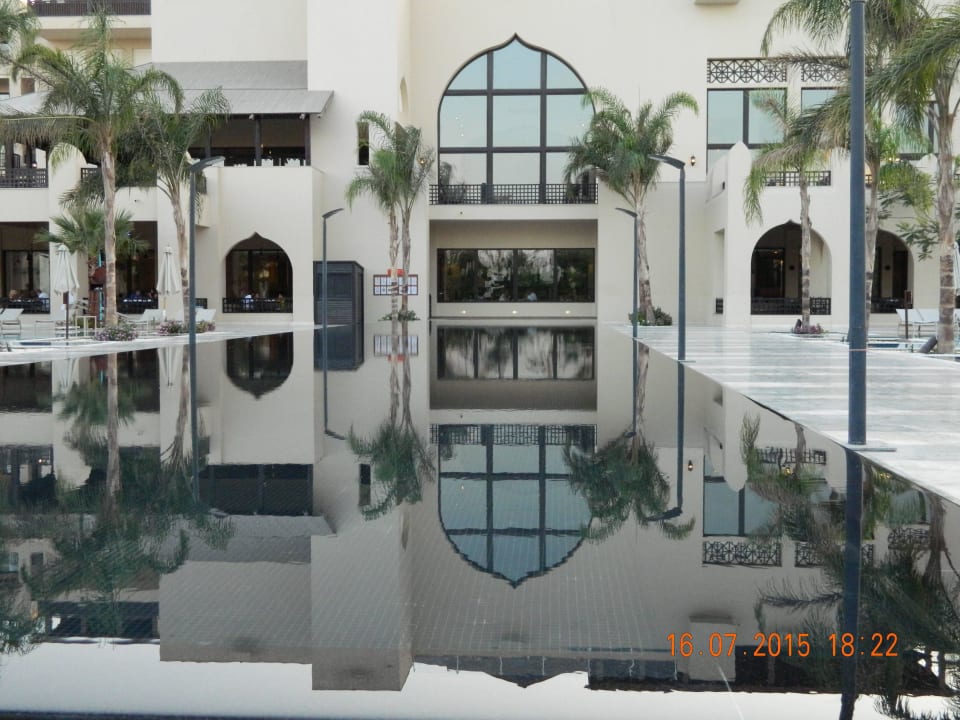 Widok na hotel Steigenberger Aqua Magic