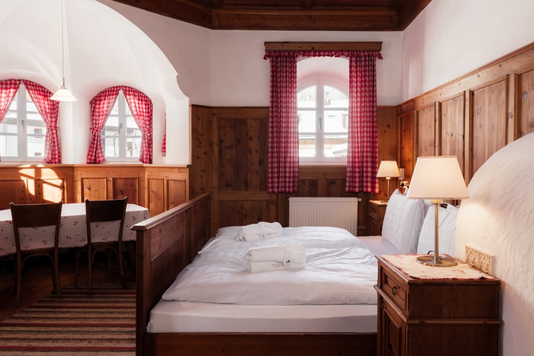 Zimmer Hotel Dolomitenhof & Chalet Alte Post