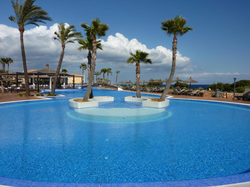 Zwembad benedenplateau TUI KIDS CLUB Punta Prima