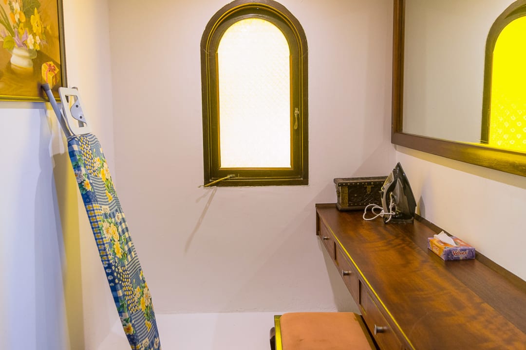 Zimmer Travellers Beach Hotel & Club