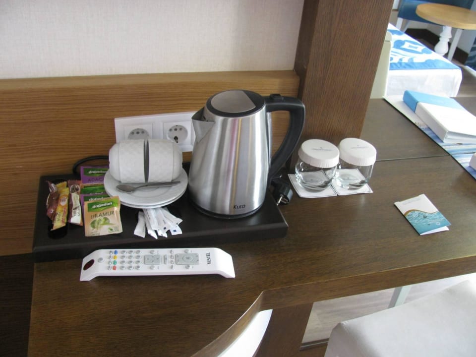 Чай, кофе, сахар, сливки сухие Dream World Resort & Spa