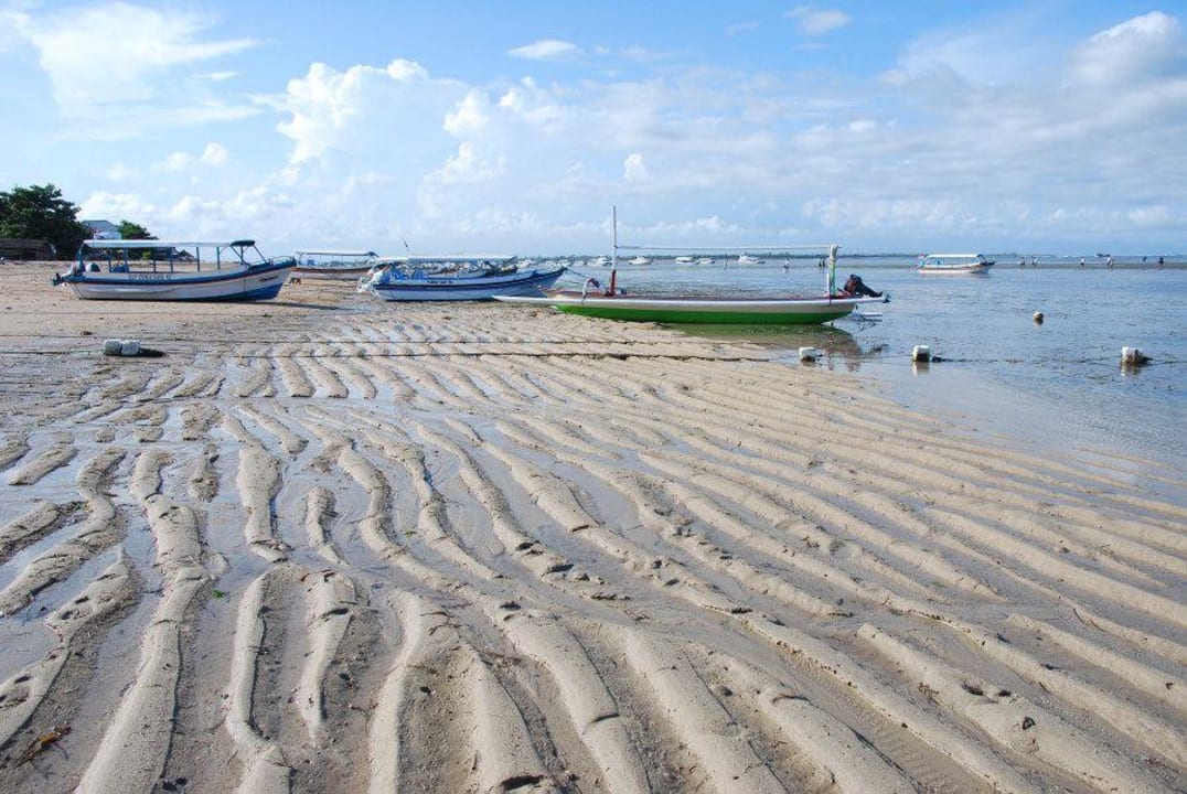 Ebbe Bali Reef Resort