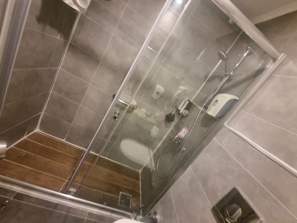 Zimmer Dream World Aqua Hotel