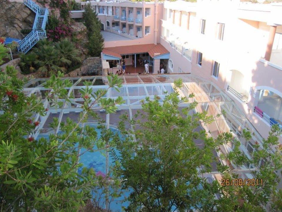 Rock café et piscine intérieur Mitsis Rodos Village