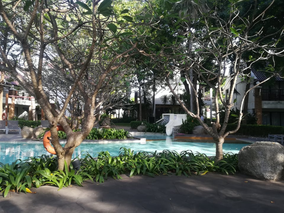 Pool Woodlands Hotel & Resort