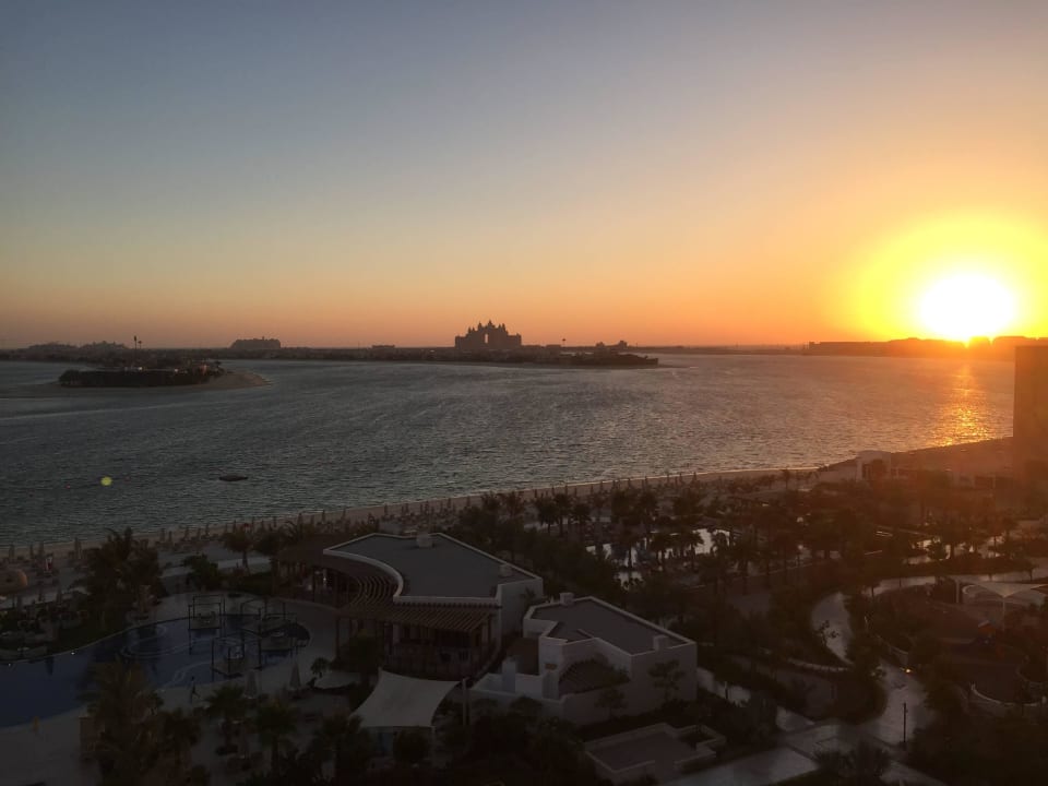 Auf die Palme mit Atlantis Hotel Waldorf Astoria Dubai Palm Jumeirah