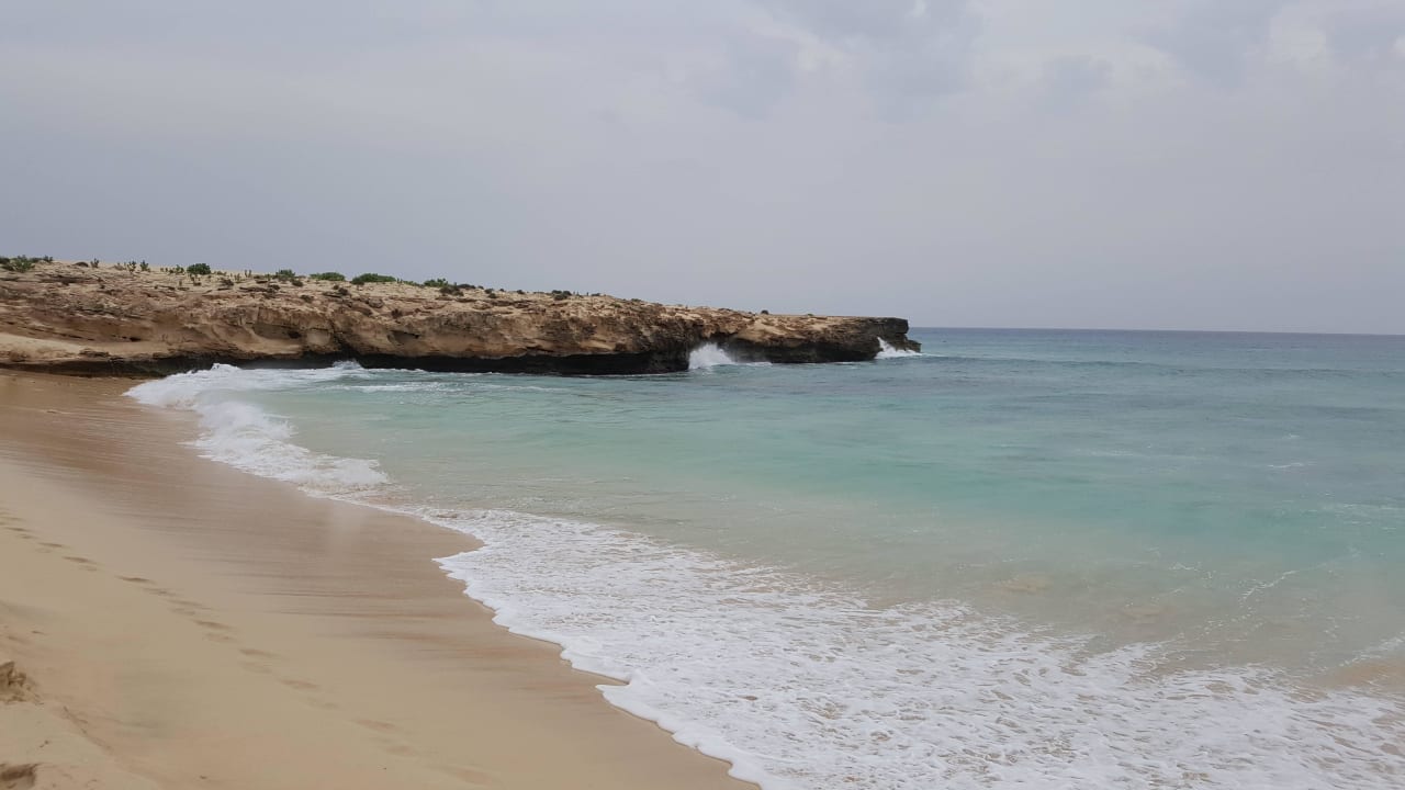 Strand links vom Hotel Hotel Riu Touareg