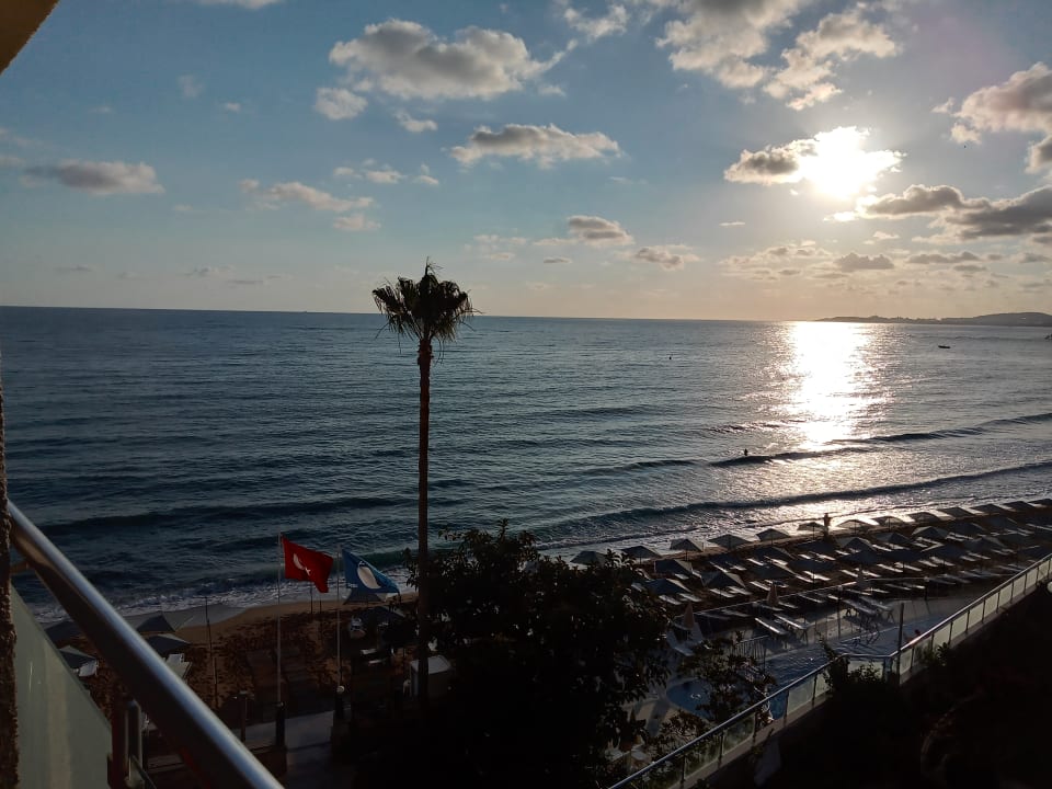 Strand Aska Hotel Just in Beach