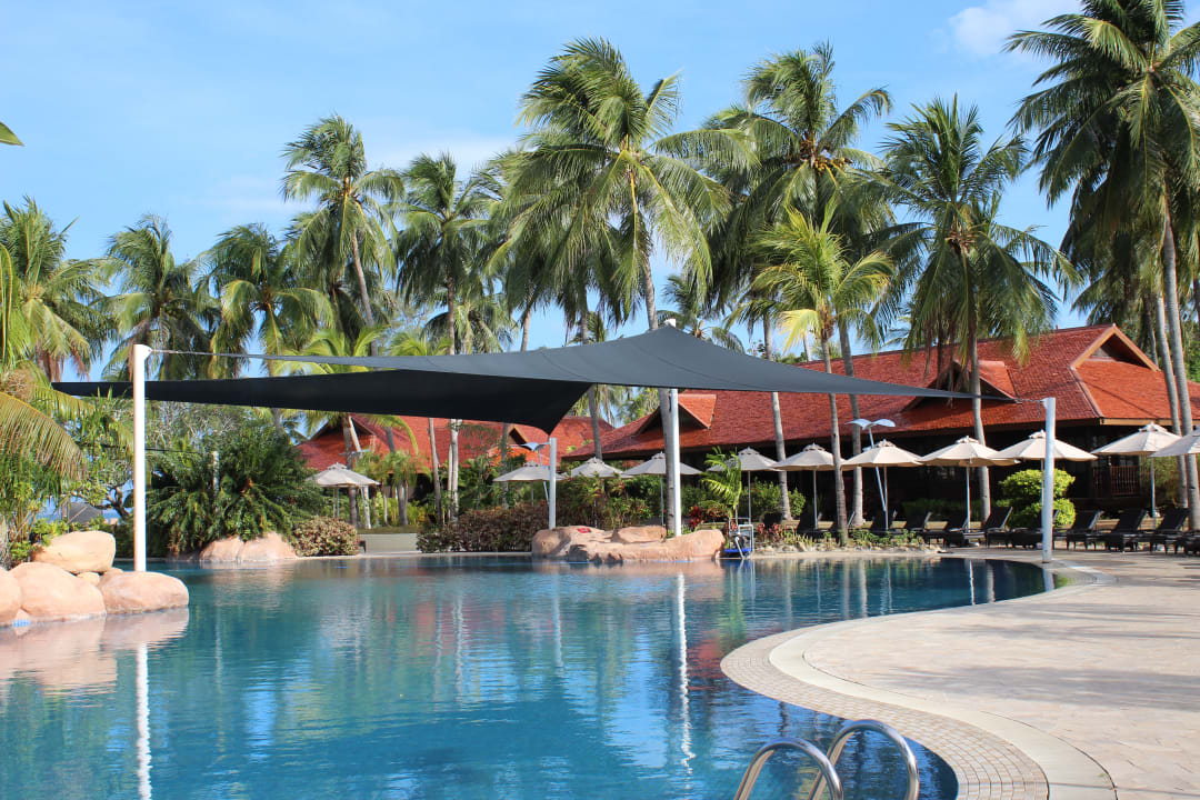 Pool Meritus Pelangi Beach Resort And Spa Pantai Cenang