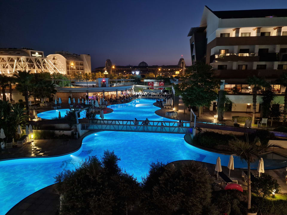 Pool Terrace Elite Resort