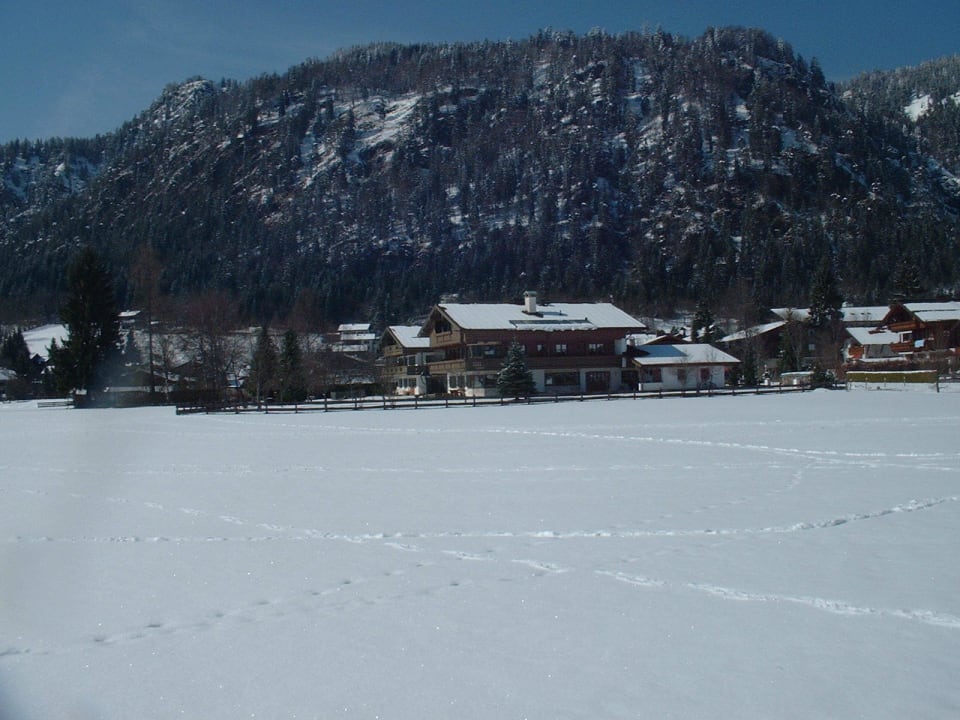 Gegenüber Kaiserhof Loipen  Ferienwohnanlage Kaiserhof
