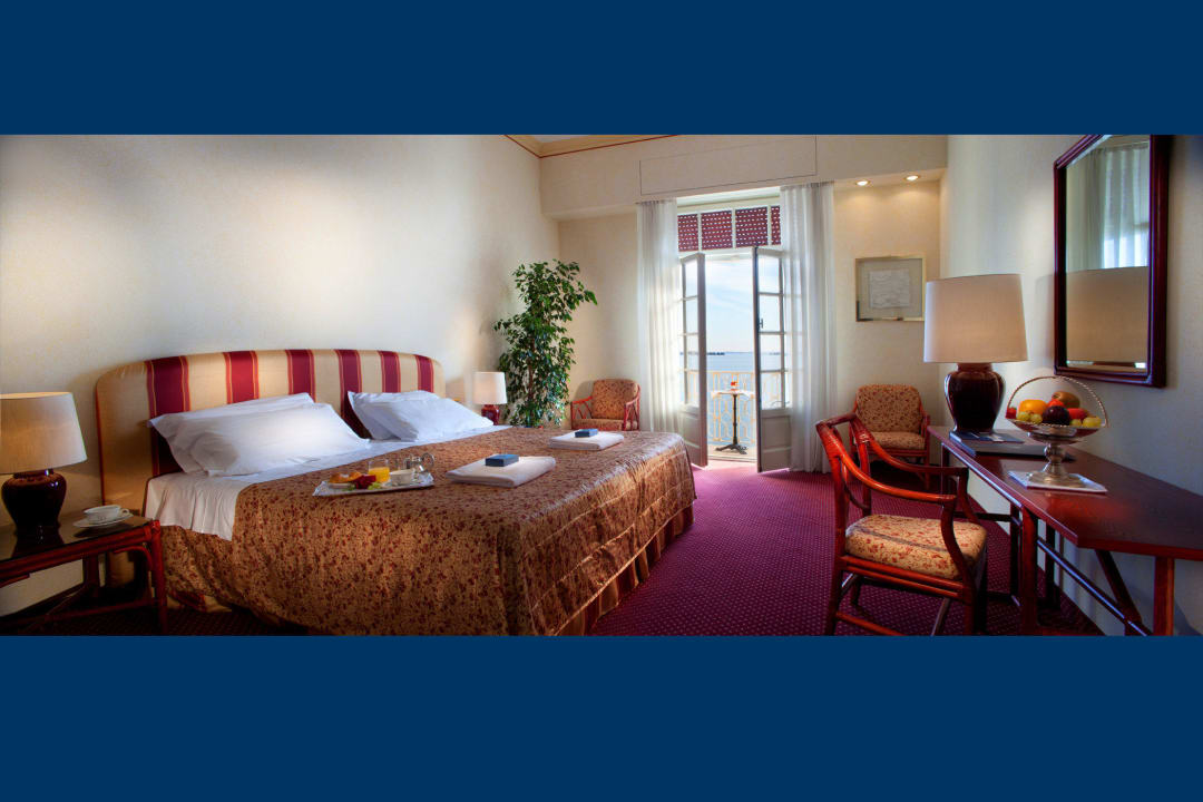 Superior Double Room Grand Hotel Gardone