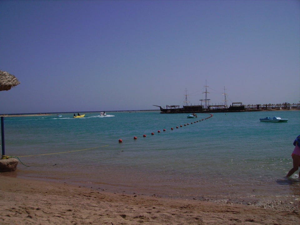 Spiaggia adiacente Stella Beach Resort & Spa Makadi Bay