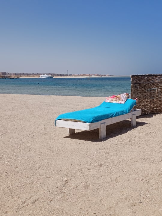 Strand Pensée Royal Garden Beach Resort