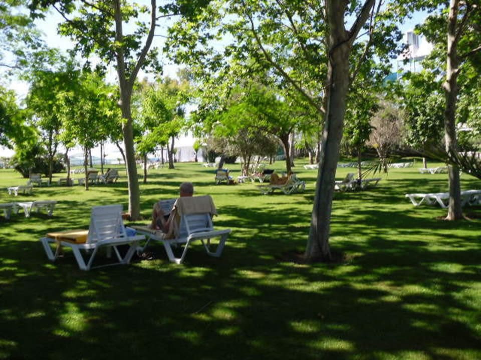 Garten Le Jardin Resort